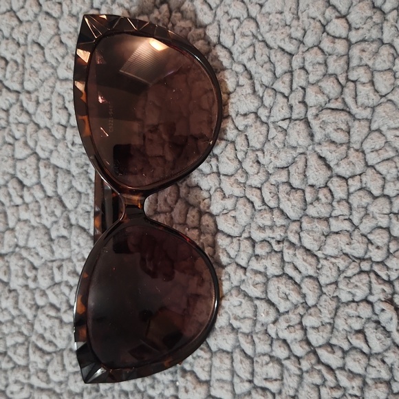 Bundle Of 3 Women's Sunglasses Various Styles Unbranded - Picture 2 of 14